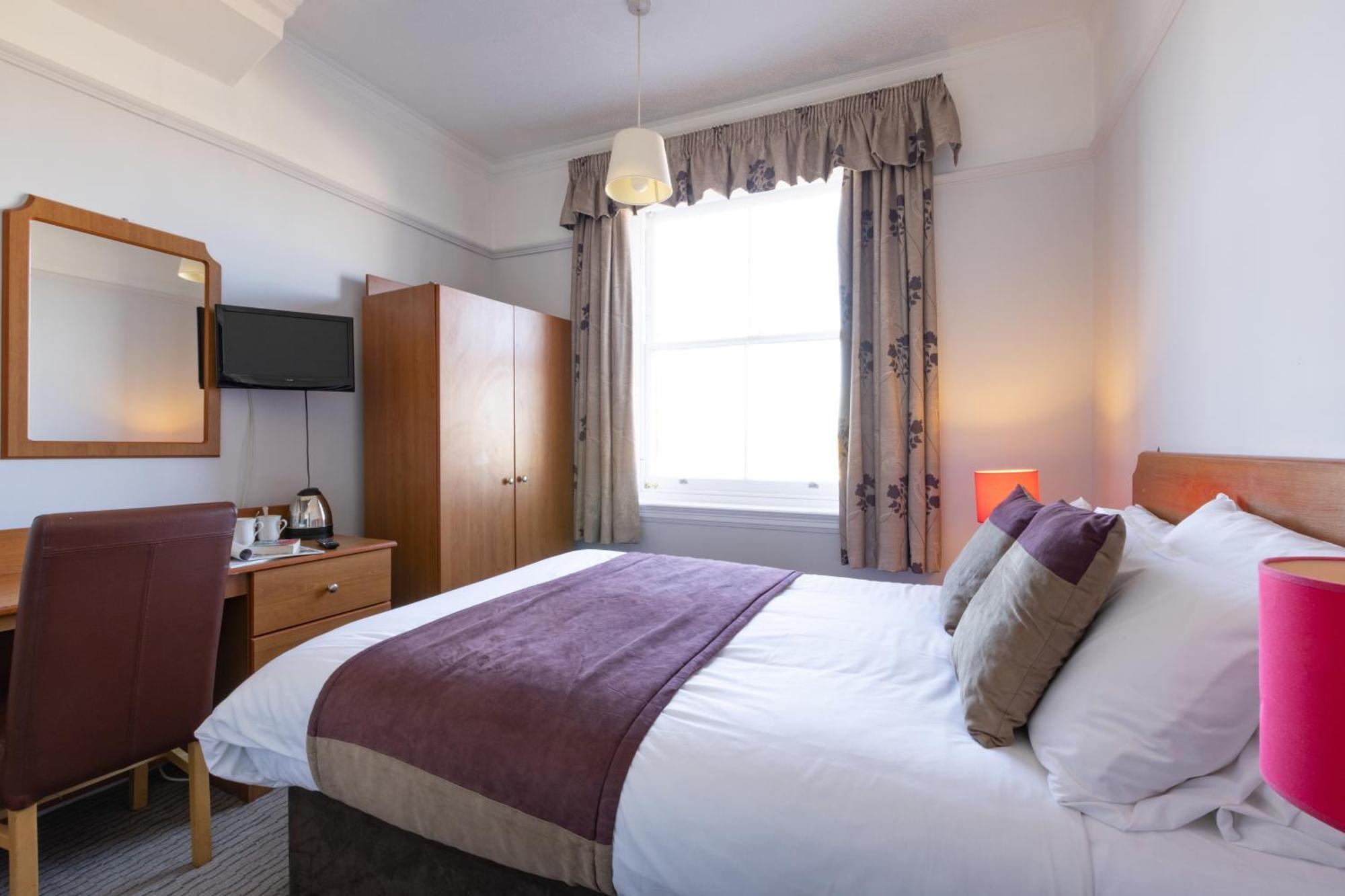 The Royal Hotel Weymouth Pokoj fotografie
